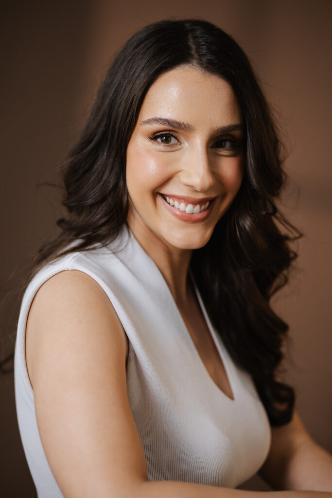 Dra. Ana Luiza Vieira